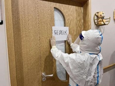 疫情防控不松懈，應(yīng)急演練筑防線